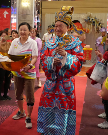 正修校友總會新春團拜盛大登場 近700位校友齊聚敘情誼迎新春圖片